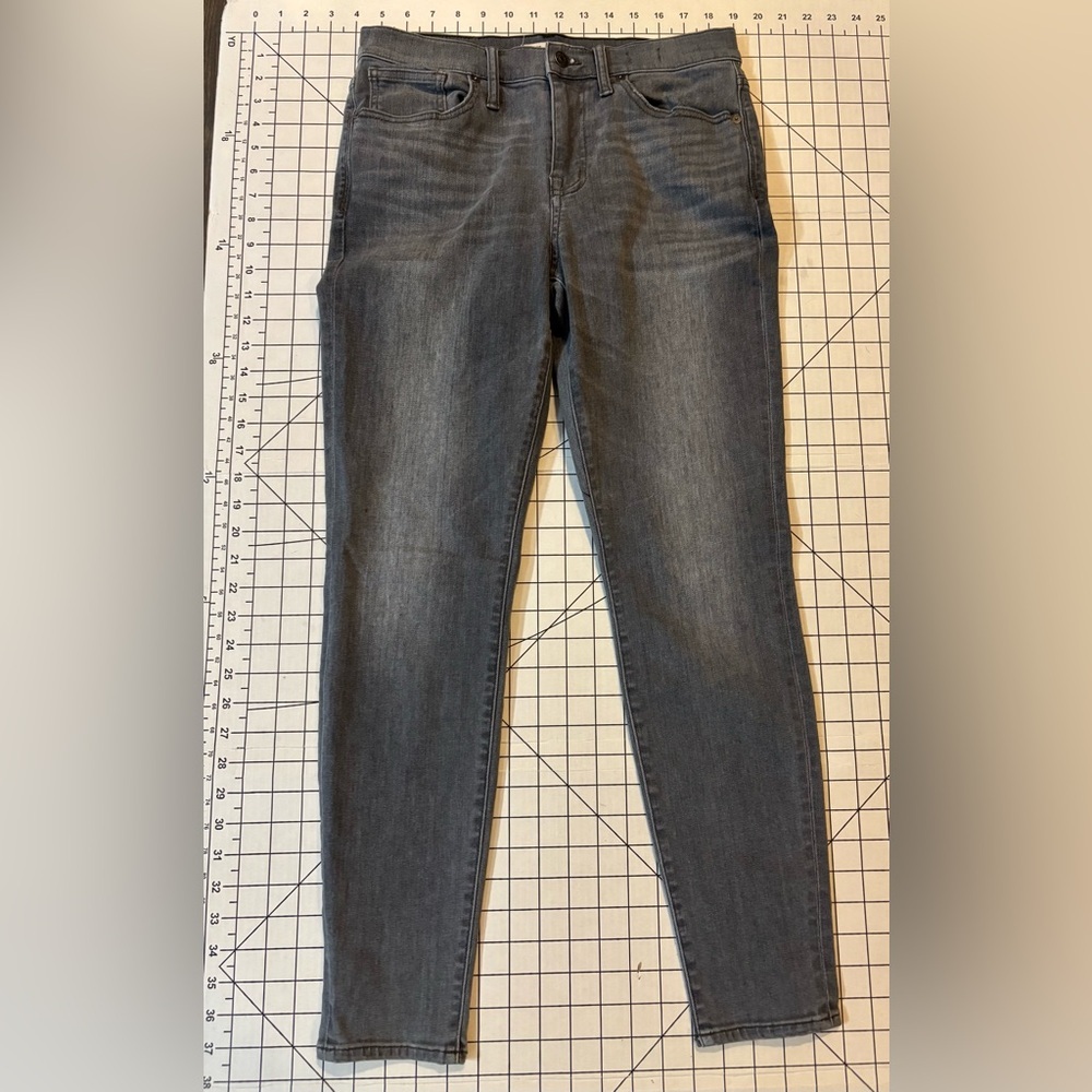 Madewell Women’s Size 29 Gray‎ 9” High Riser Skinny Skinny Jeans